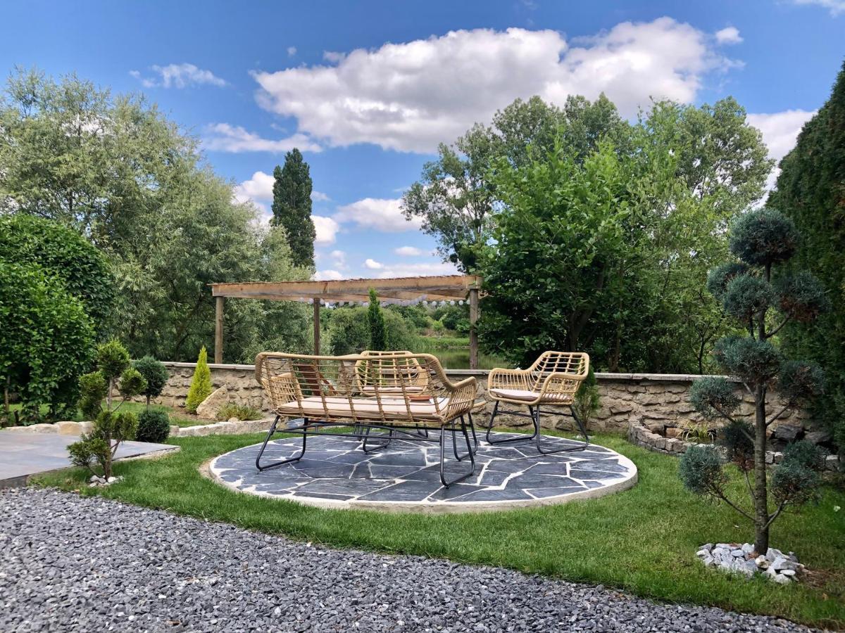 Chalet La Boheme Prouilly Bagian luar foto